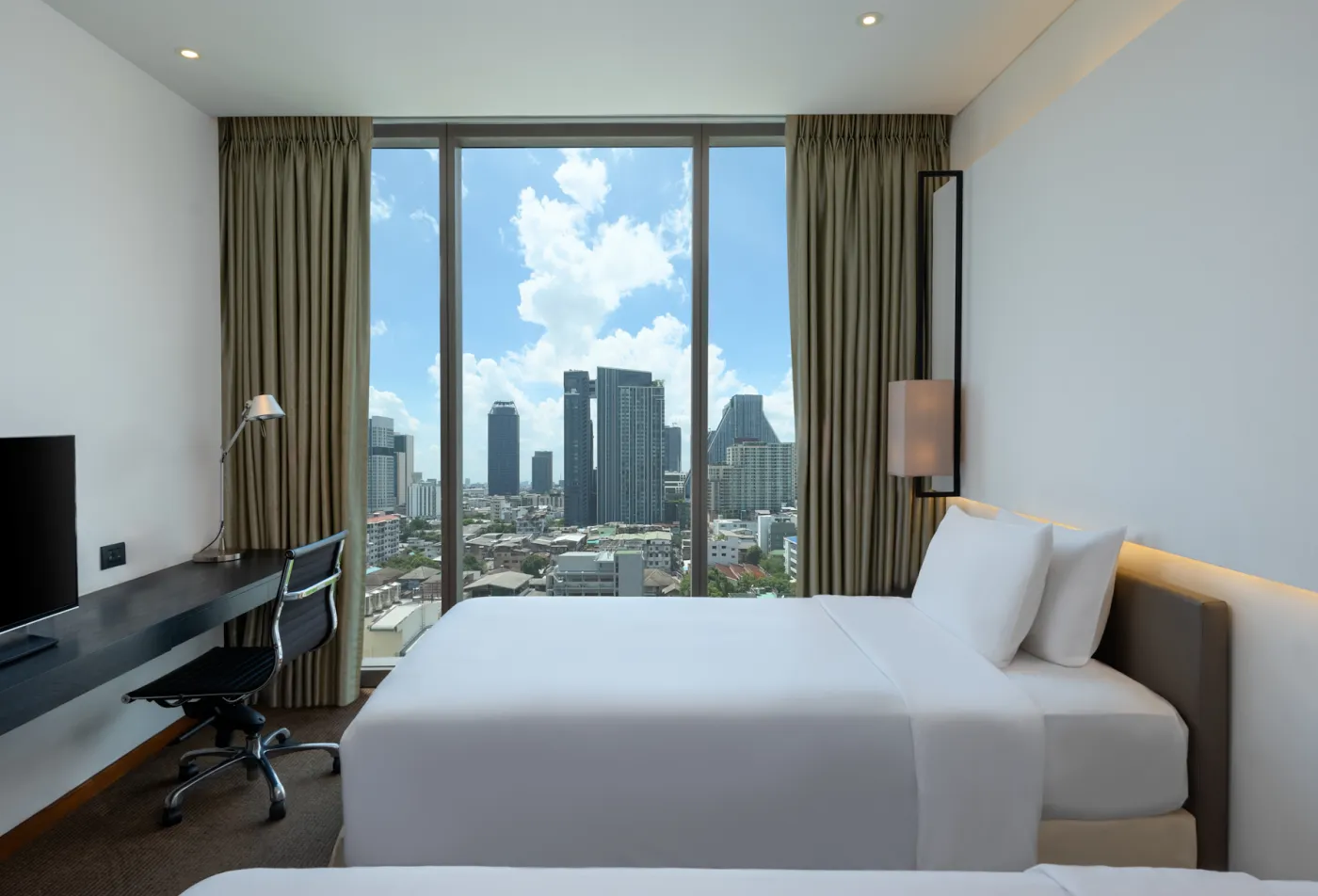 ดีลักซ์ ทวิน